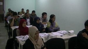 Seminar PROPER dan Pengelolaan Limbah B3 2 Seminar PROPER dan Limbah B3