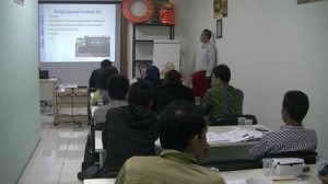 Seminar PROPER dan Pengelolaan Limbah B3 3 Seminar PROPER dan Limbah B3