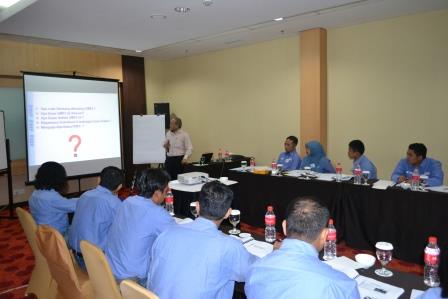 Foto Gallery Training Auditor SMK3 Bersertifikasi BNSP PT BUMA 7 Training Auditor SMK3 Sertifikasi BNSP 07