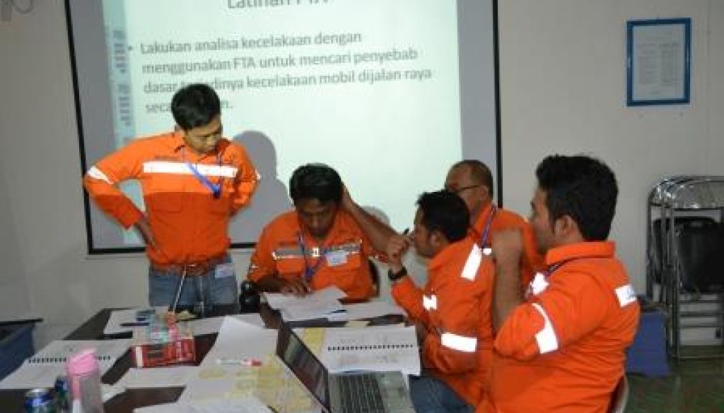 Training Investigasi Kecelakaan Kerja 16