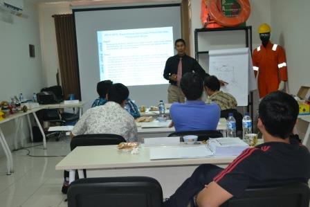 Training Operator dan Pengawas K3 MIGAS Batch II 3 Training AK3 Migas BNSP Batch II 03