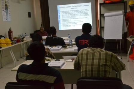 Training Operator dan Pengawas K3 MIGAS Batch II 5 Training AK3 Migas BNSP Batch II 05