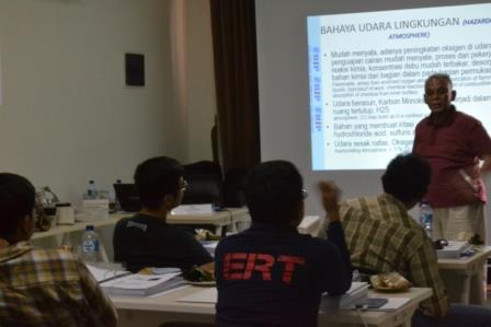 Training Operator dan Pengawas K3 MIGAS Batch II 8 Training AK3 Migas BNSP Batch II 08