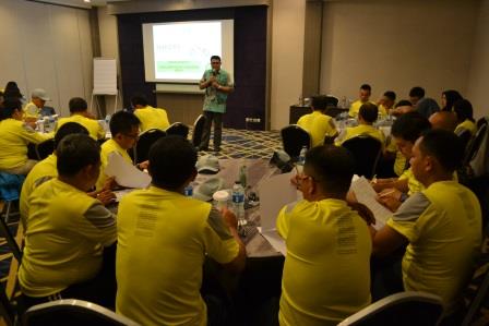 Training Office Ergonomic Karyawan Bank Indonesia 1 Training Office Ergonomic