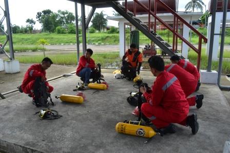 Training Petugas Utama Ruang Terbatas (Confined Space) Sertifikasi Kemnaker Batch III 3 Training Confined Sapce Kemnaker Batch III 03