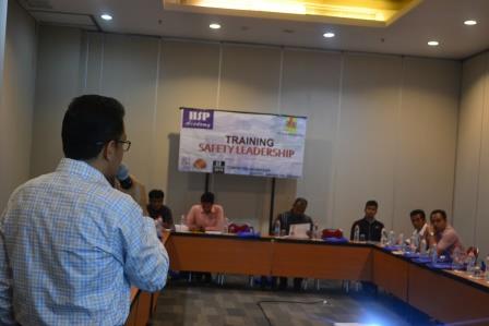 Training Safety Leadership PLN Persero Sumbagsel Batch II 5 Training Safety Leadership PLN Sumbagsel Batch 2 05