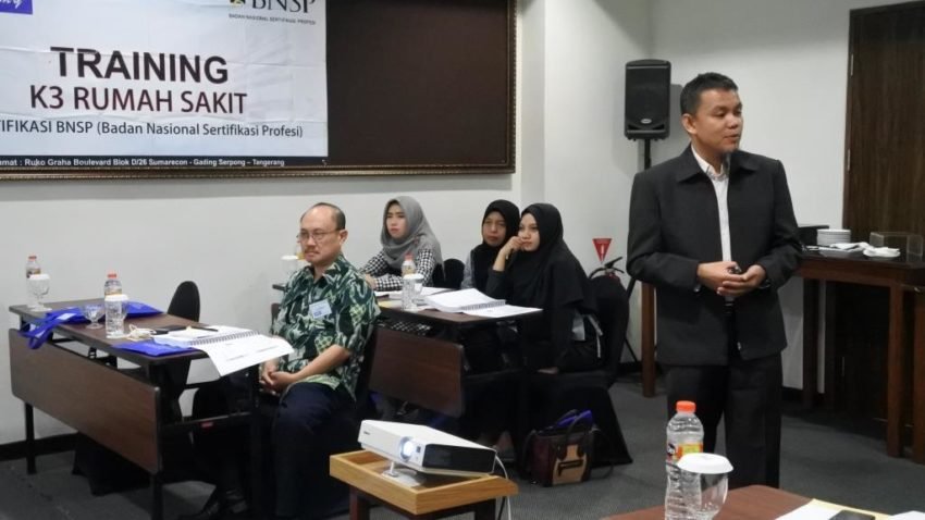 Training K3 Rumah Sakit Sertifikasi BNSP di Atrium Premiere Hotel Yogyakarta