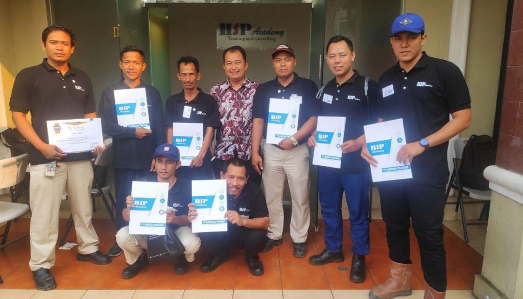 Training-Operator-Forklift-09